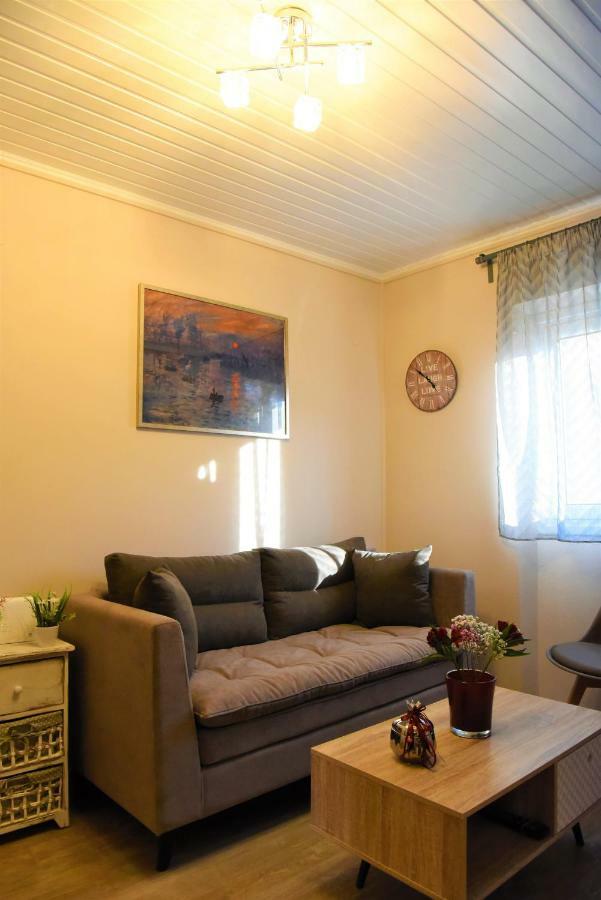 Kampielo Apartment コルフ島 エクステリア 写真