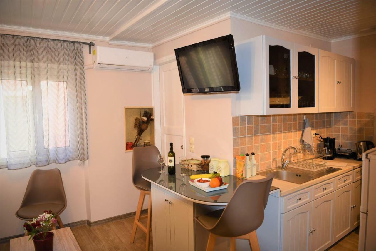 Kampielo Apartment コルフ島 エクステリア 写真